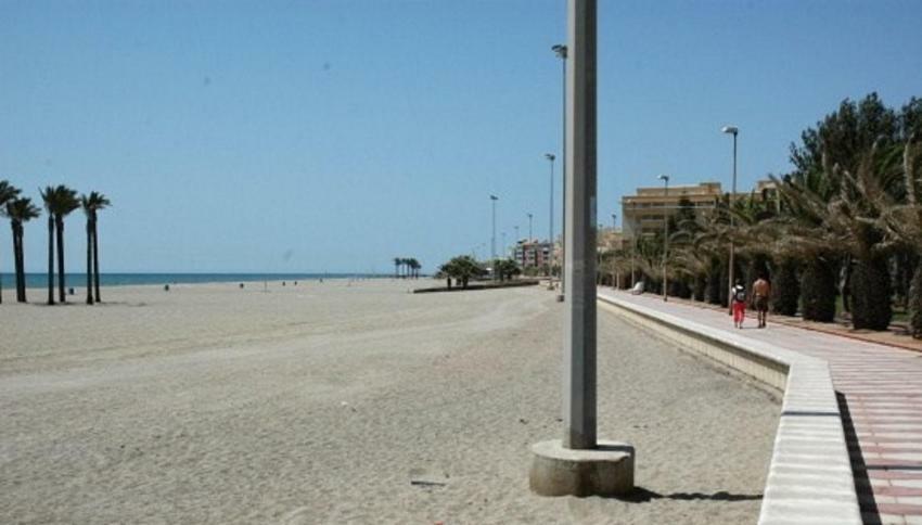 One-Bedroom Flat 200M From The Beach Almería Exterior foto