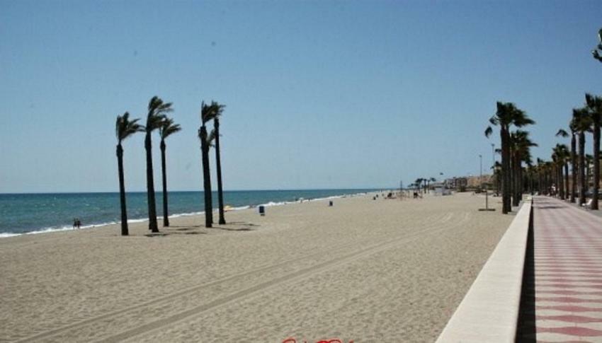 One-Bedroom Flat 200M From The Beach Almería Exterior foto